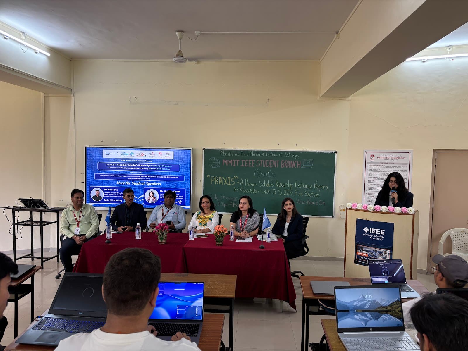 PRAXIS: A Premier Scholar’s Knowledge Exchange Program